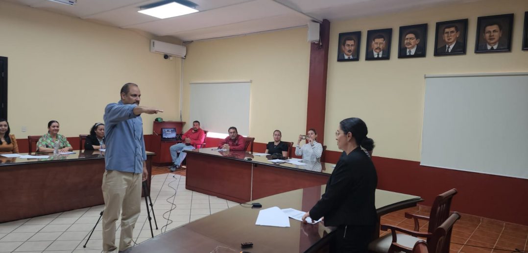 Arq. Carlos Méndez Gutiérrez asume la Presidencia Municipal Interina de Ixtlahuacán de los Membrillos.