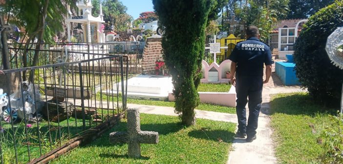 Abrirán panteones de Chapala de 7:00 a.m. a 7:00 p.m. por Día de Muertos