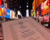 Rey Trigueros recibe en Nueva York reconocimiento por su trayectoria cultural