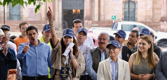 Poncitlán recibe una de las nueve ambulancias entregadas por el Gobierno de Jalisco